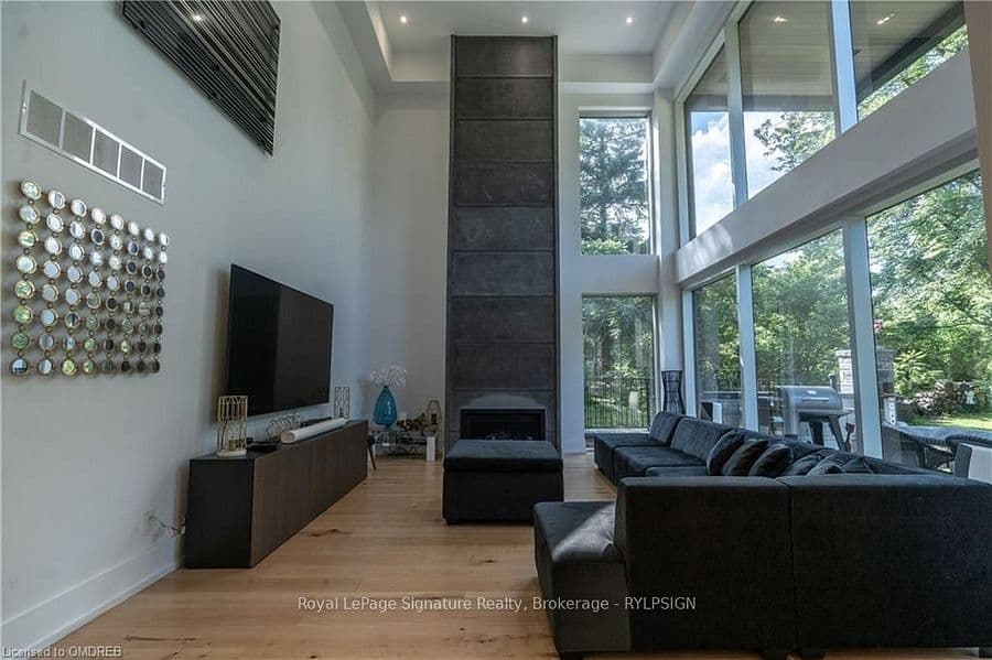 Listing website sample photo 5
