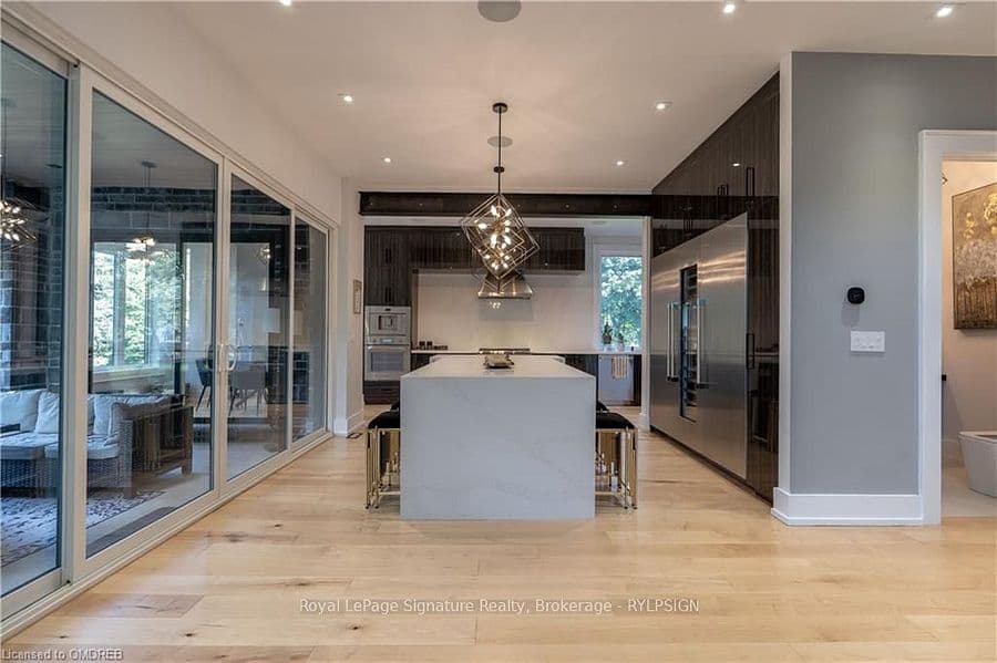 Listing website sample photo 6