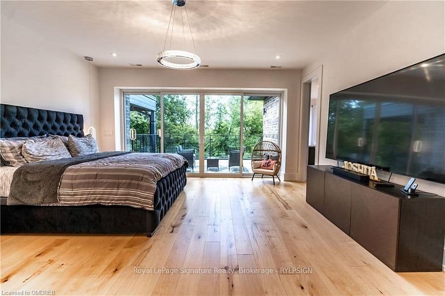 Listing website sample photo 14